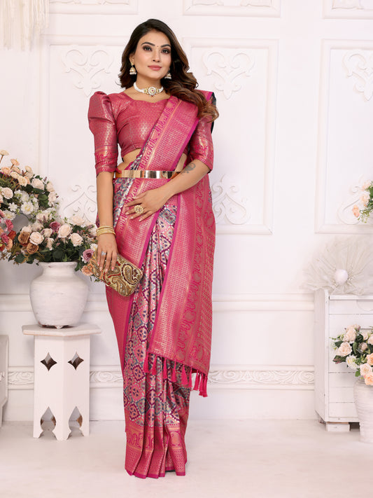 Pink Banarasi Chaturi Silk Saree With Contrast Blouse