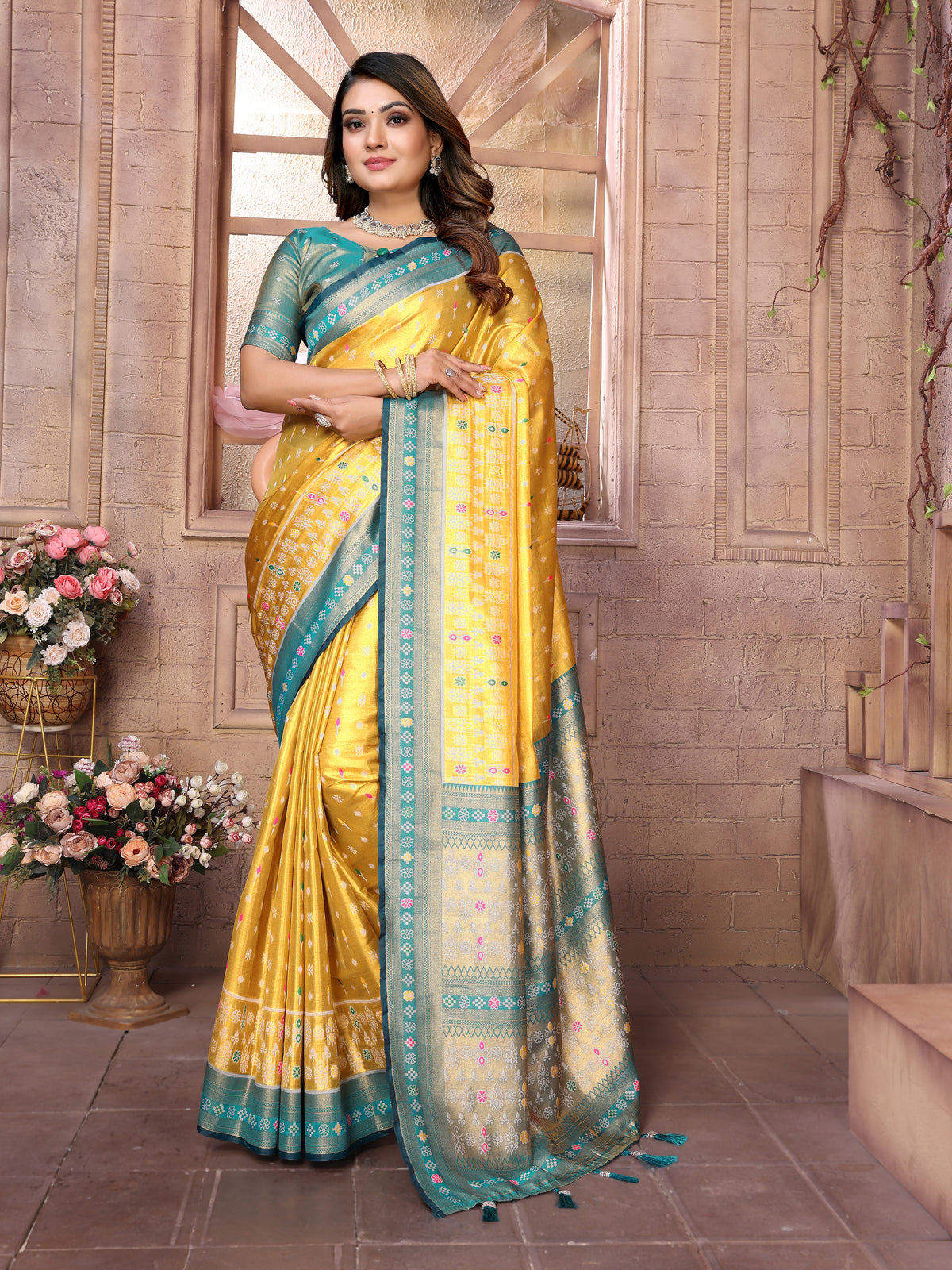 Yellow Color Pure Banarasi Tissue Silk Patola Weaving Saree