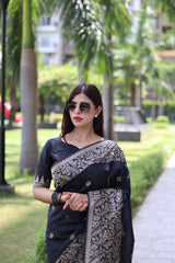 Black Bangalore Handloom Raw Silk Saree With Running Blouse