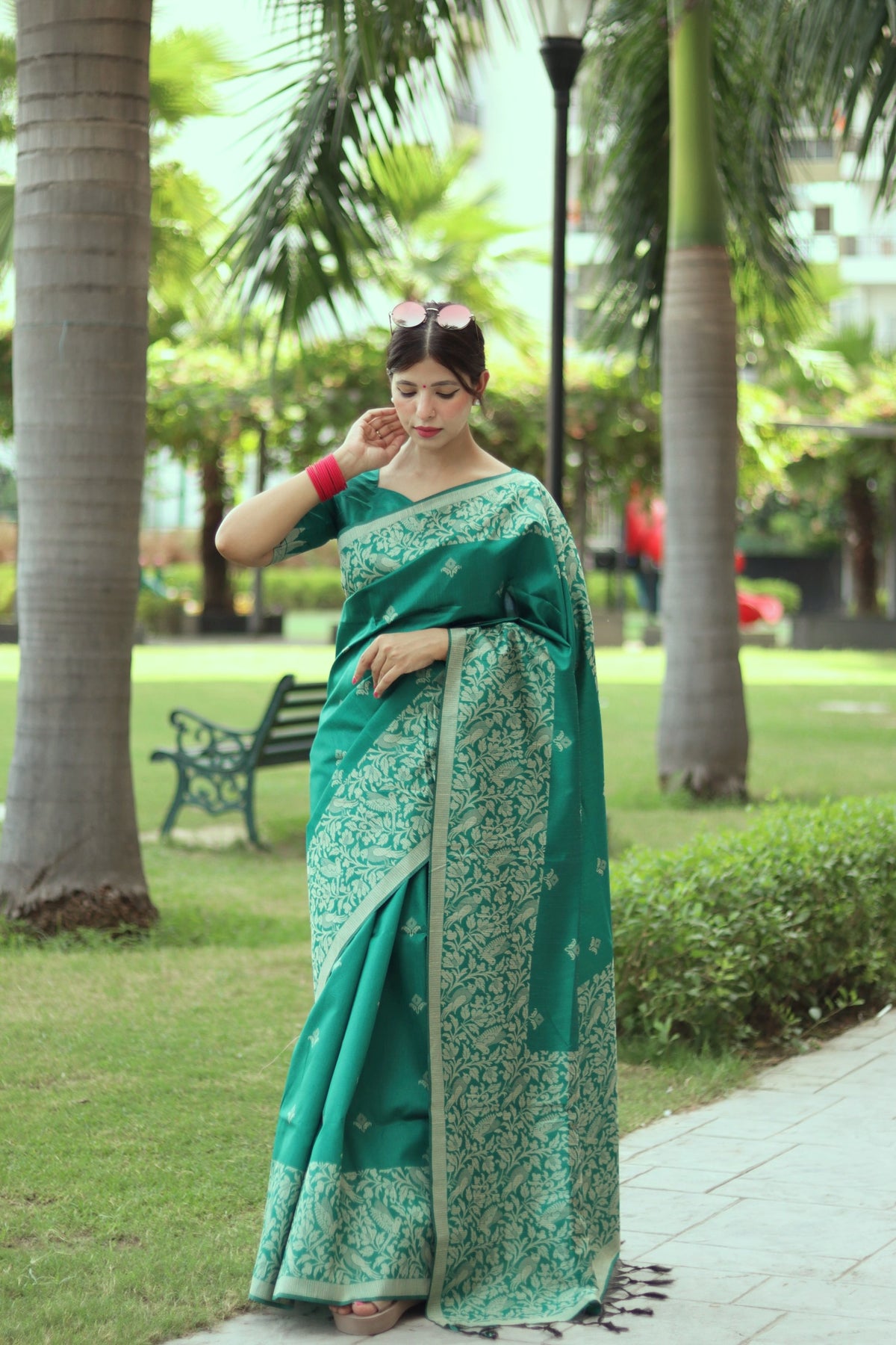 Firoz Bangalore Handloom Raw Silk Saree With Running Blouse