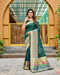 Premium Green Bandhej Paithani Silk Saree – High Quality, Stylish Design with Zari Weaving, Paithani Border, Rich Pallu, and Matching Blouse.