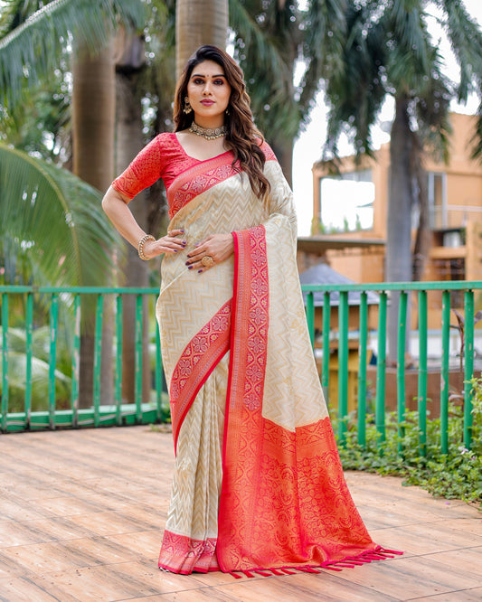 Gorgeous Orange Traditional Kanjivaram Pattu Saree with Leheriya Design, Zari Weaving, Heavy Border & Rich Pallu – Includes Contrast Blouse.