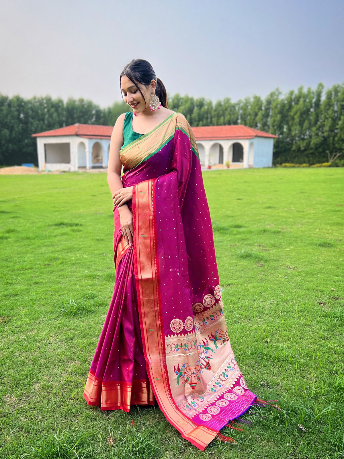 Pink Paithani Weaving Saree with Ganga Jamuna Border: Elegant Rich Pallu, All-Over Buttis, and New Concept Design.