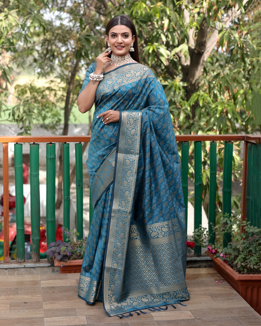 Luxury Handloom Sky Blue Silk Bandhej Patola Sarees with Kanchi Borders and Unstitched Blouse Piece.