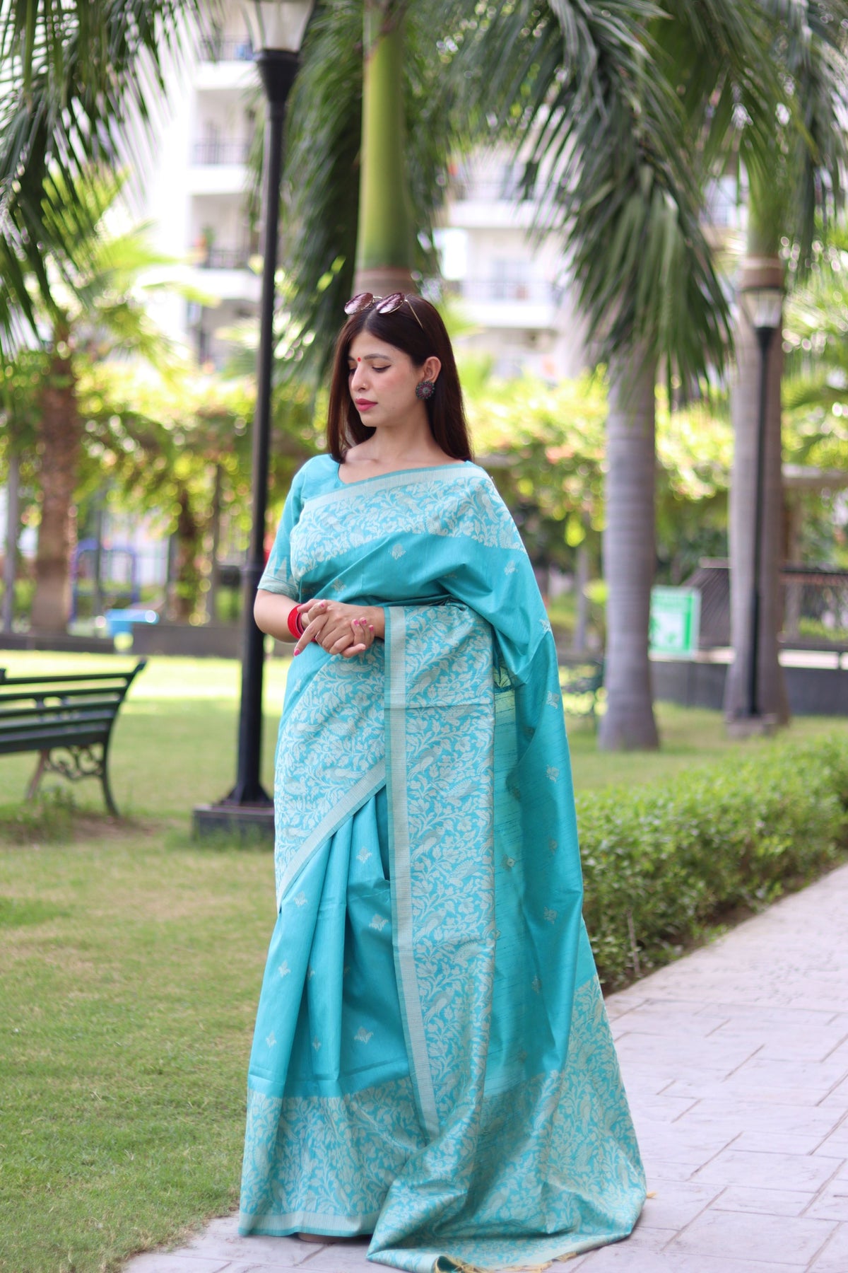 Sky Bangalore Handloom Raw Silk Saree with Running Blouse