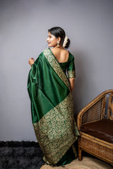 Green Handloom Raw Silk Saree With Blouse For Women