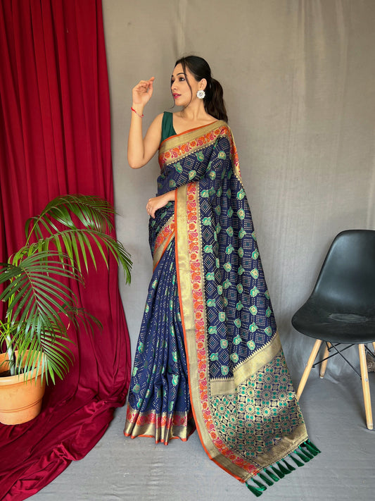 Navy Color Kachii Patola Silk Saree with Blouse Piece