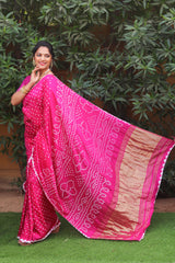 Premium Pink Pure Bandhej Silk Saree with Lagdi Patta Zari Weaving & Rich Pallu | Includes Bandhej Design Blouse.