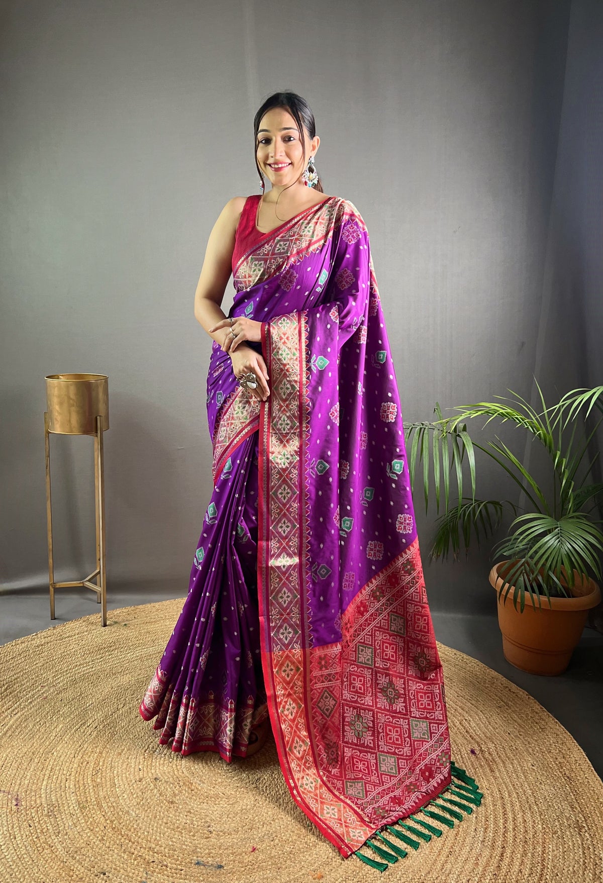 Purple Color Soft Rangeen Patola Silk Saree with All-Over Meenakari Weaving | Rich Pallu with Tassels | Unstitched Blouse Piece Included.