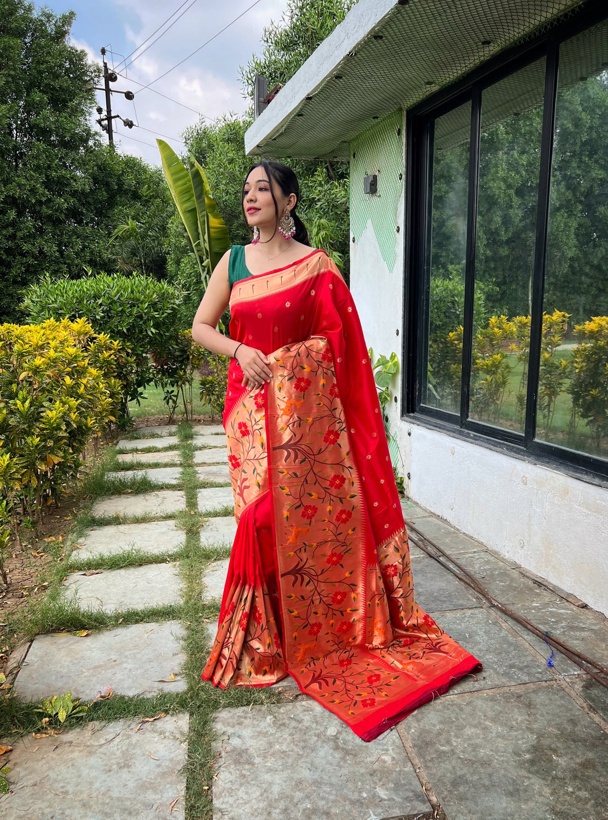 Red Pure Paithani Silk Saree with Traditional Paithani Border and Unique Motif Patterns - Contrast Richly Woven Pallu and Meenakari Motif Blouse.